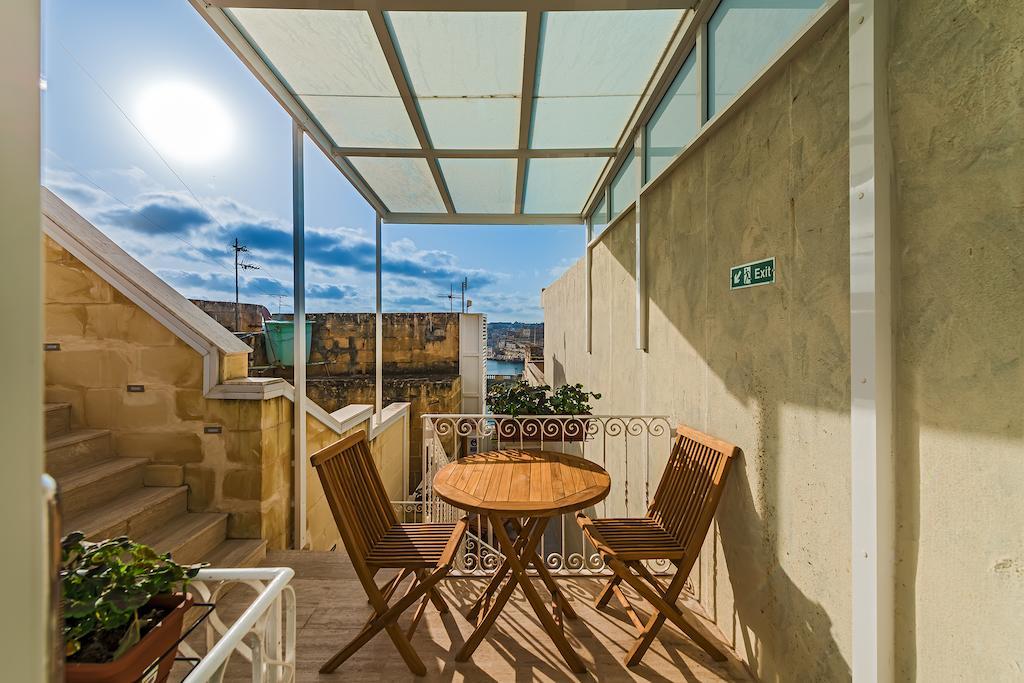 Valletta Merisi Suites Екстериор снимка